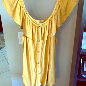Universal Thread Medium Golden Yellow top